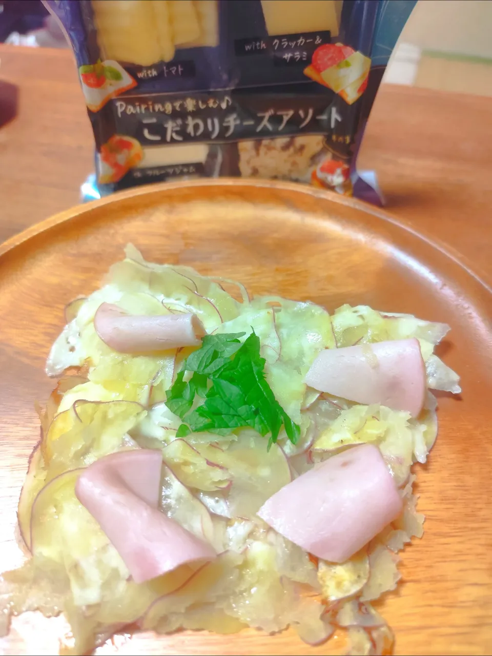 さつまいも🍠とチーズのガレット風|かめちゃんさん