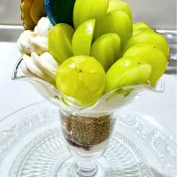 シャインマスカットのRawホイップパフェ|りんりんさん