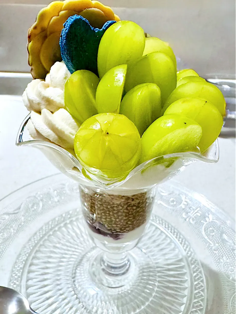 シャインマスカットのRawホイップパフェ|りんりんさん