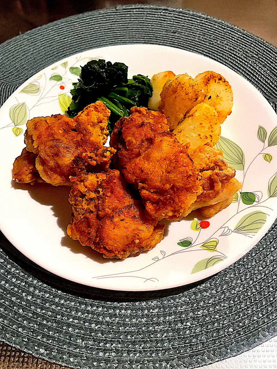 チキン揚げ焼きガーリックレモン風味|めんちゃんさん