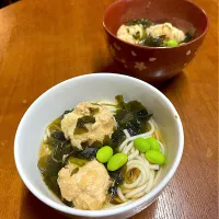 鶏はんぺんボールわかめしいたけ茶スープ| henryさん