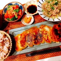 餃子、豚塩ねぎレモン、ブロッコリーとツナとトマトのサラダ、明太子、お味噌汁|samさん