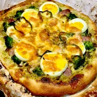 ナポリ風ピザ(バジルソース)|ユキちゃんさん