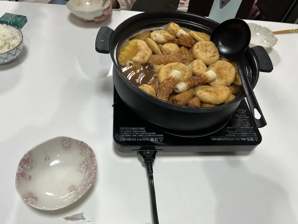 晩御飯☆おでん🍢肉類の在庫が全く無いので練り物・大根・卵だけ(^^)|Saharaさん