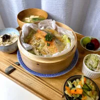 鮭のちゃんちゃん蒸し定食