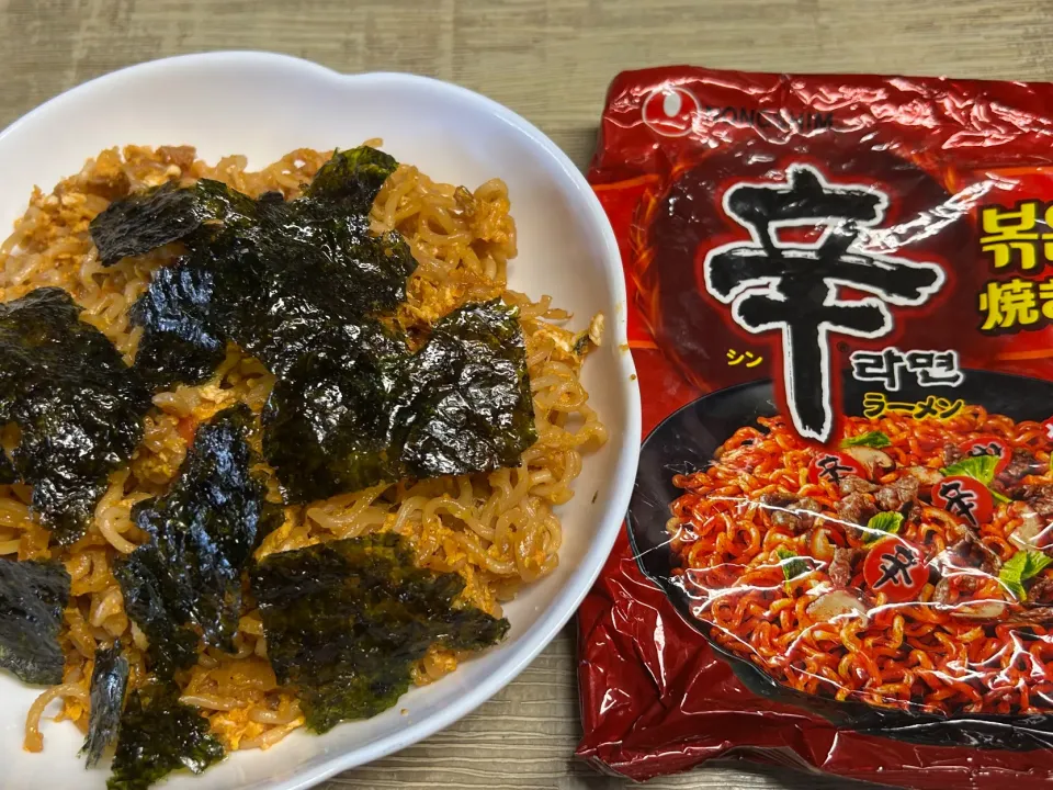 辛ラーメン焼きそば|Morito Kamiyaさん