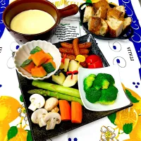 チーズフォンデュパーティ|まめもにおさん