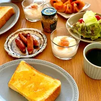 厚切りフレンチトーストの朝☀️|kaeさん