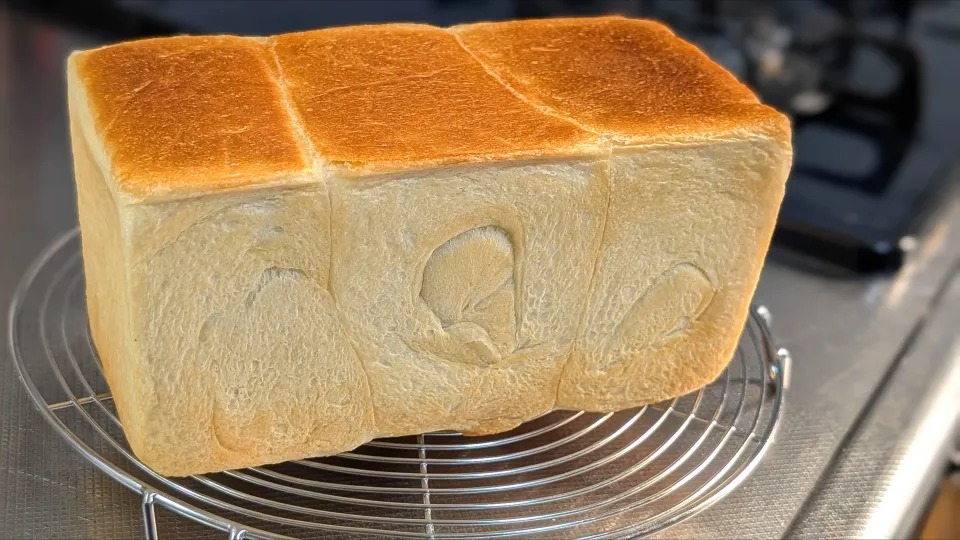 本日のパン屋さんごっこ1本目|f.1125beさん