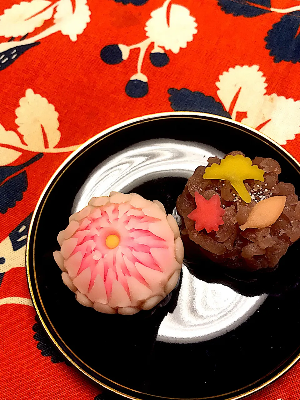 生菓子　(菊月)(色月)🩷|えむにこさん