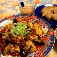 麻婆豆腐ナス、餃子、中華風サラダ|カウボーイさん