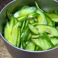 パパ作👨きゅうりの洋風ナムル|ぱんだのままんさん