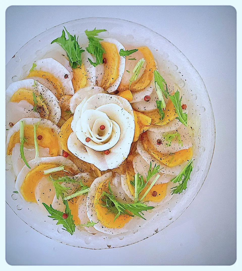 ホタテと蕪と柿のサラダ🥗|yucca@さん