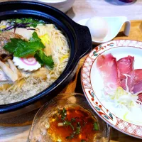 【2020年創業】
【期間限定】
中華蕎麦 貝汁ラーメン LOKAHI
鍋焼きブリしゃぶ中華そば
背脂生姜醤油仕立て（1,580円)
＋ウフウフ味玉 (180円) 
＠大塚4分 
(JR板橋駅から徒歩22分)
25300
〈醤145塩47噌󠄀22タ10昆9出15
F16冷27混4つ3焼1ポ1〉|大脇さん