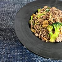 ひき肉とブロッコリーの青唐ペペロン