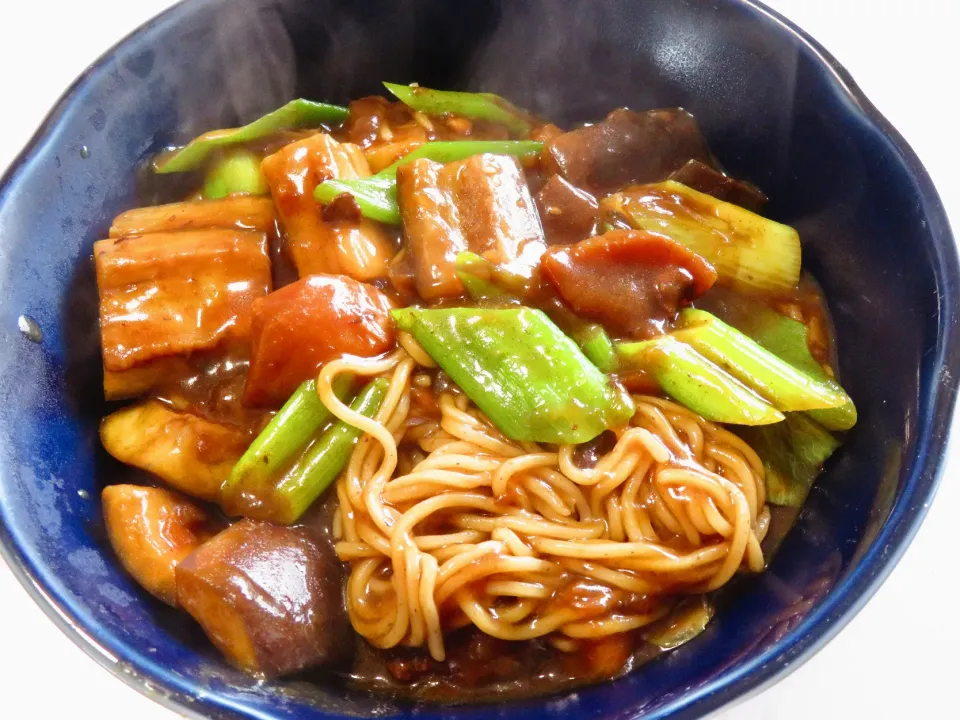 カレーそば|Yasuo  Watanabeさん