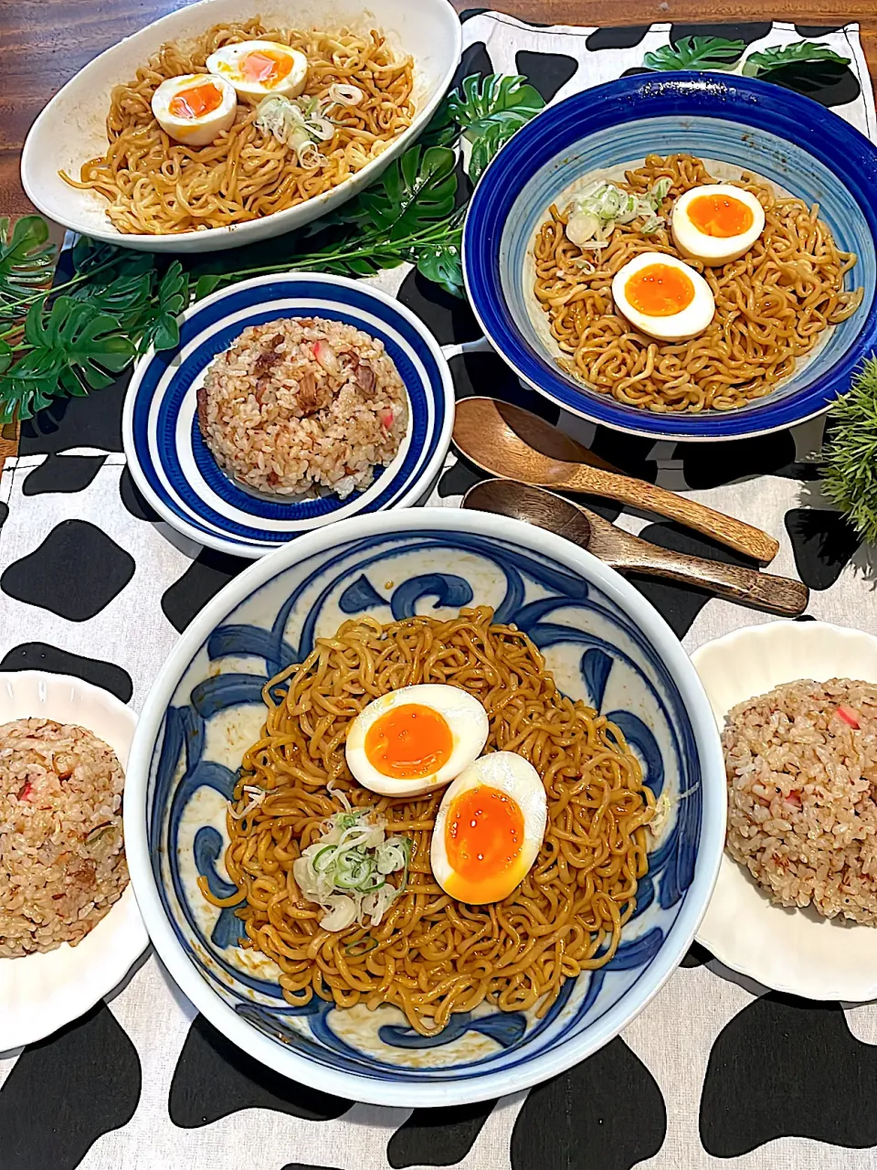 🪻本日のお昼ご飯🪻油そば🍜とチャーハン🎶|🌼はなちゃん🌼さん