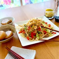 お昼は焼きうどんと残りおでん🍢|kaeさん