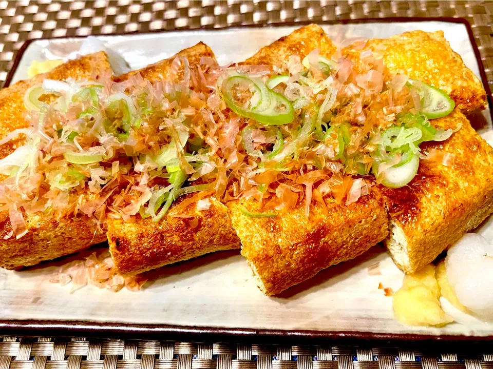 休日の昼呑みおつまみ①板尾揚げ 鰹節お葱まみれ|KANAさん