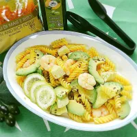 エビとアボカドのとろけるチーズフジッリ|アスママさん