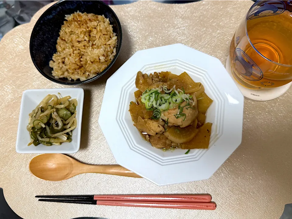 鶏大根の煮付け🐓🍲|S h i z🦋さん