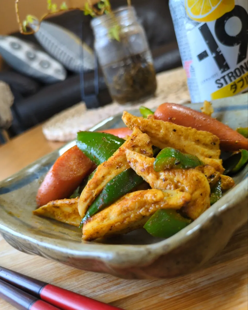 ﾔｹﾞﾝ軟骨ﾋﾟｰﾏﾝｶﾚｰ炒め|まりおさん