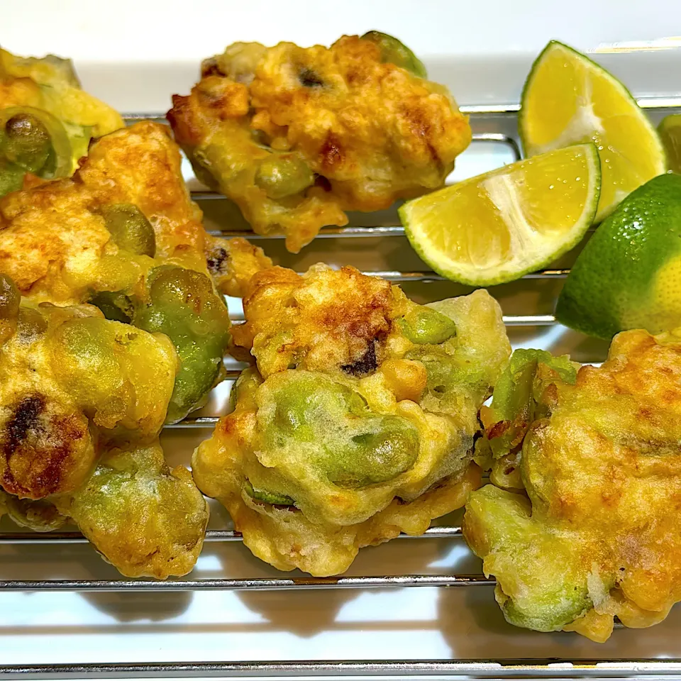 そら豆と鯵のフリッター　すだち・カレーマヨ・わさび塩|kaoriさん