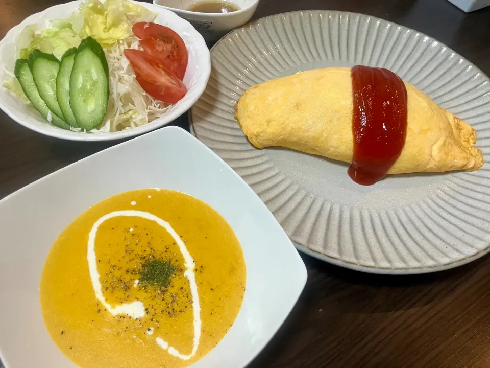 オムライス、かぼちゃポタージュ|tatsuponさん