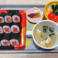 2025 1108　こどものごはん|いもこ。さん