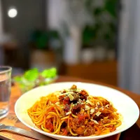 堪んネーゼボロネーゼ