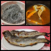 生しらすと氷下魚で一杯  シメはワタリガニの味噌汁|kamekameさん