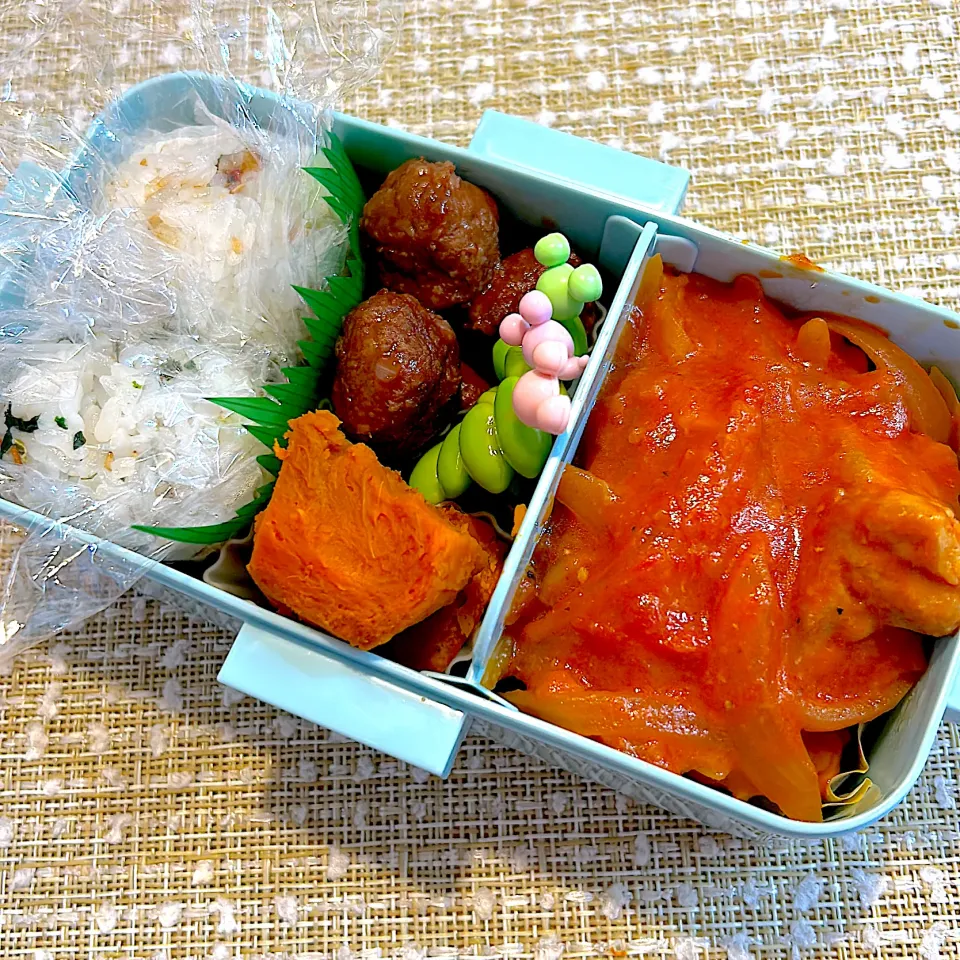 チキンのトマト煮こみ弁当|ともえもんさん
