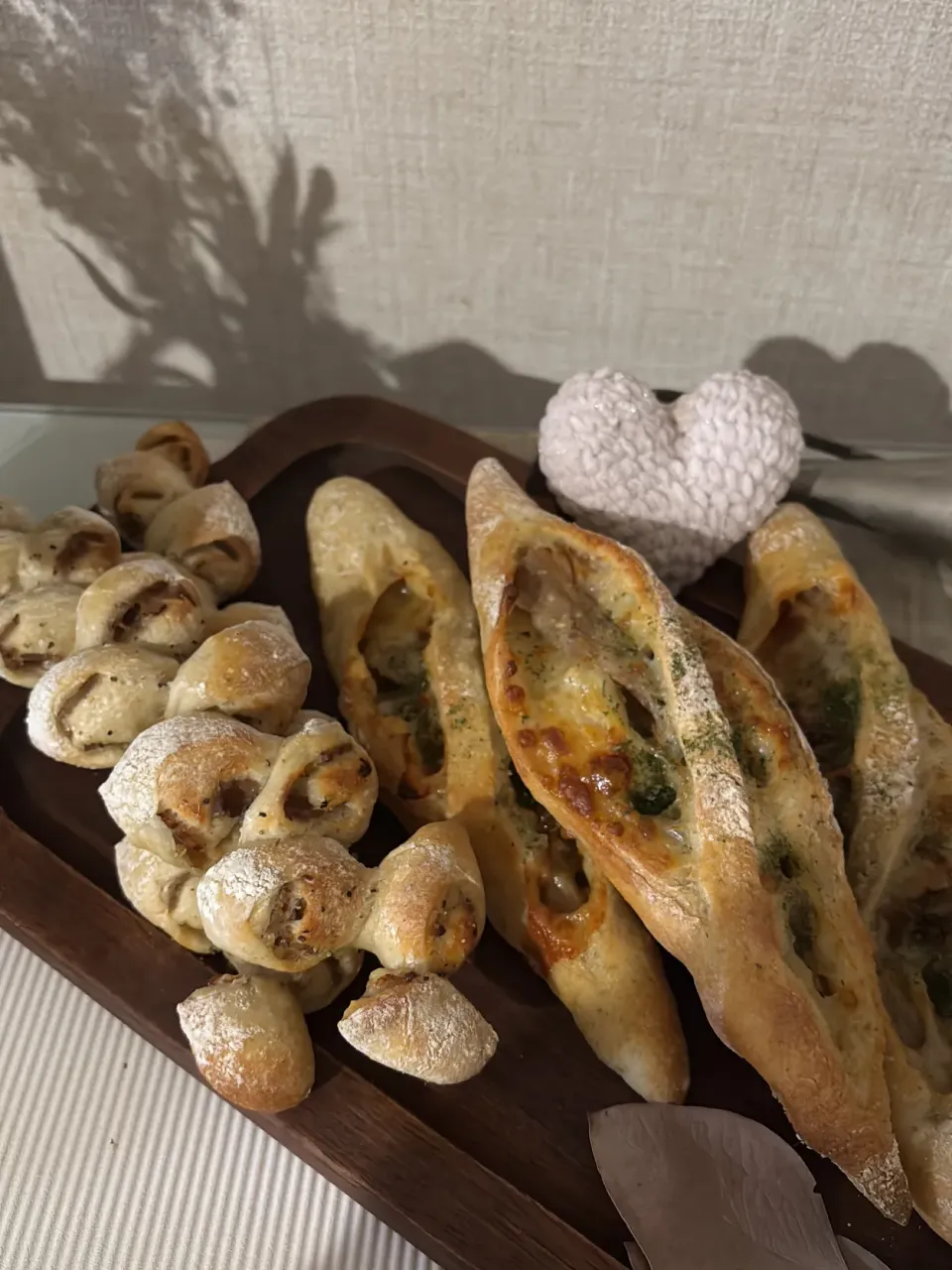 オニオンチーズフランスとエピ|みゆぞうさん