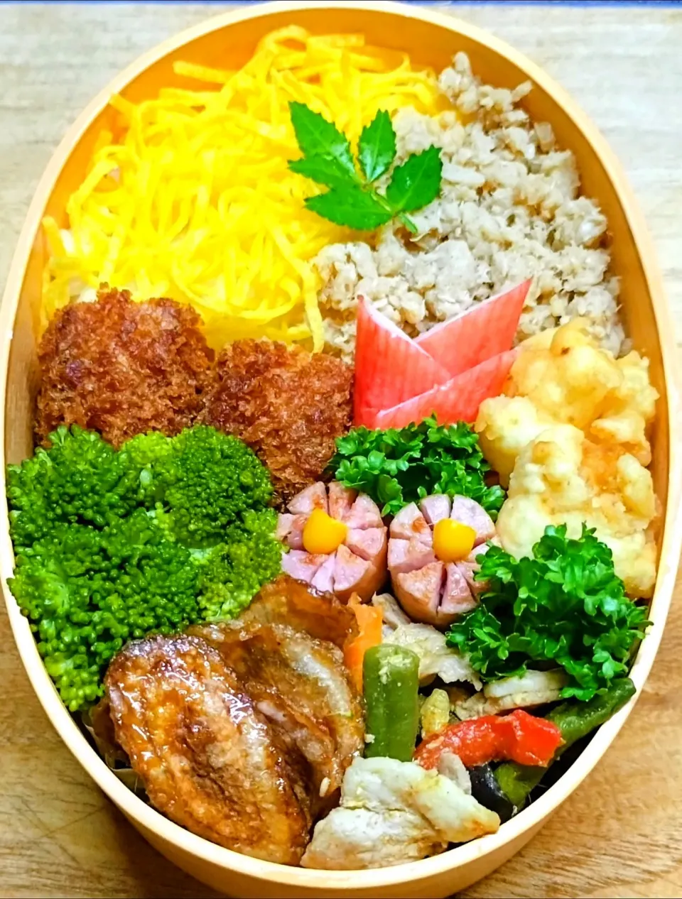 二色（錦糸卵､ほっけ）ごはん弁当🍱|にゃん(=^・^=)さん