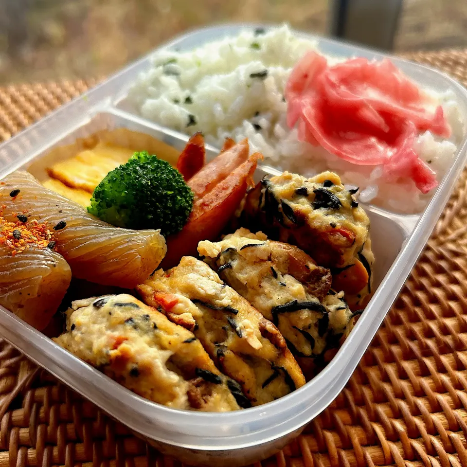 豆腐とひじきのつくね✴︎|あやみんさん