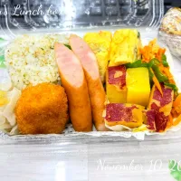 🦐🍙海老殻ふりかけのおにぎり弁当🐣🍱| TakeBooさん