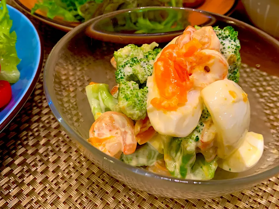 海老とブロッコリーのサラダ🥦|＊yurika＊さん