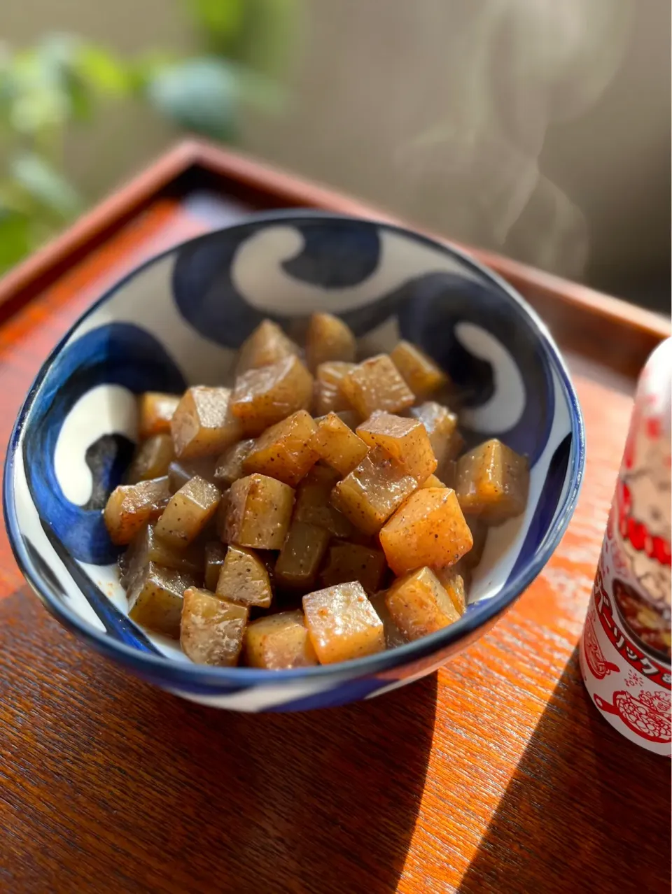 こんにゃくのガーリックペッパー炒め|アッコ✨さん