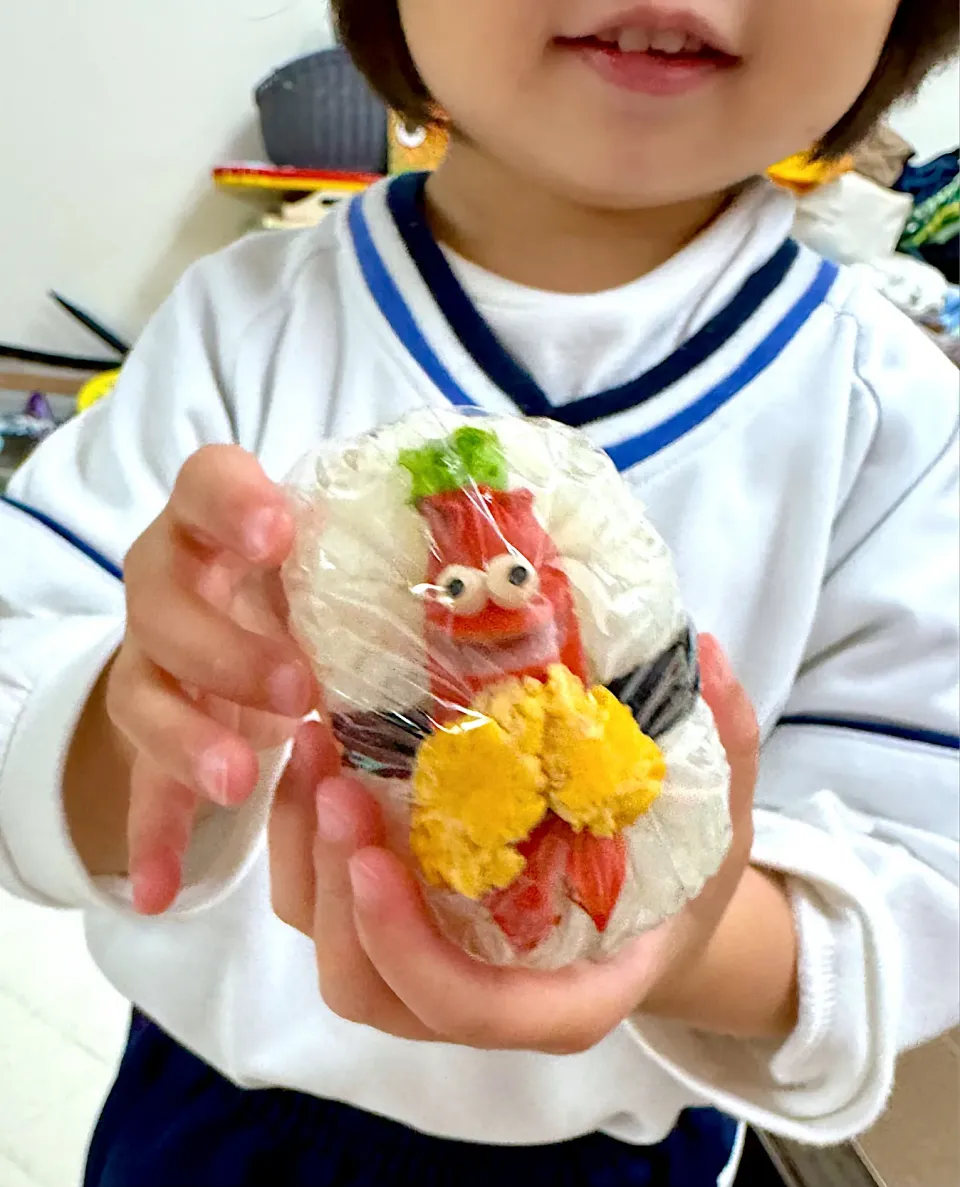 ソーセー人おにぎり|富士子🍒🐰🍓さん