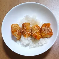ヤンニョムチキン丼|ナナさん