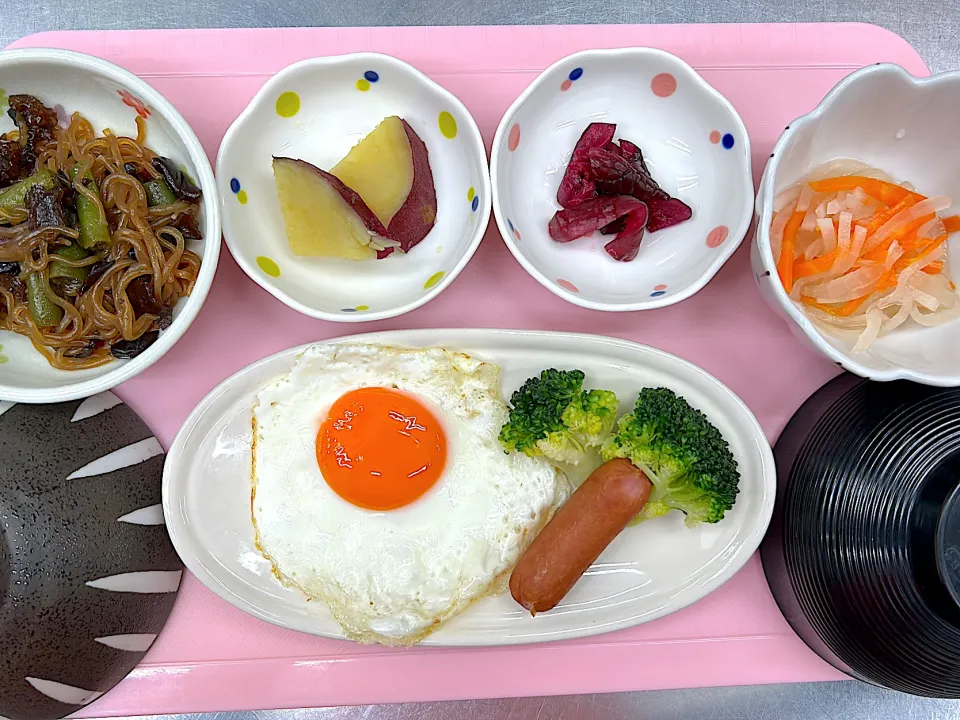 朝ごはんです|じゅにぱあべりぃ🍎さん