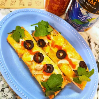 Snapdishの人気料理写真:🔷あるもんで🍕スティックピザ🔷