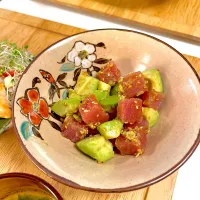 マグロとアボカドとアヒポキ|Nagashima  Yukoさん