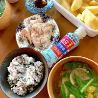 銀杏とニラのお味噌汁♡秋っぽい|さくたえさん