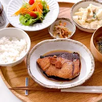 ブリ照りと冬瓜サラダ|＊Aloha＊さん