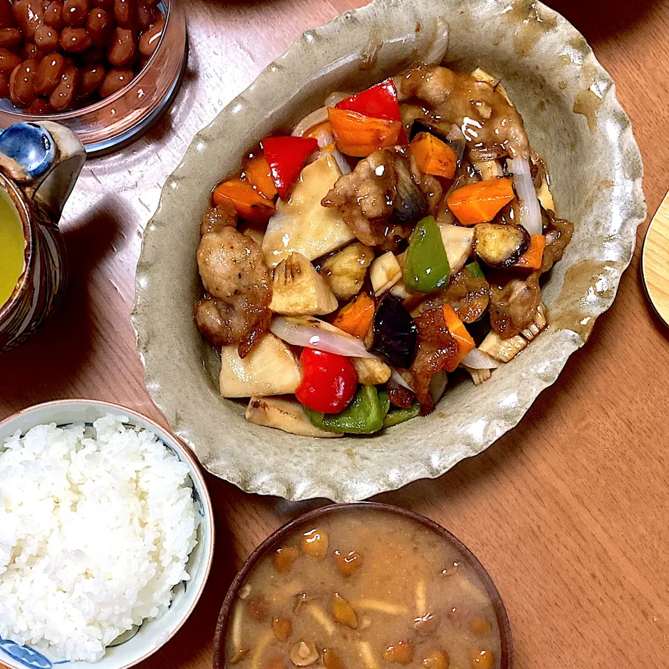 黒酢酢豚|みんみんさん