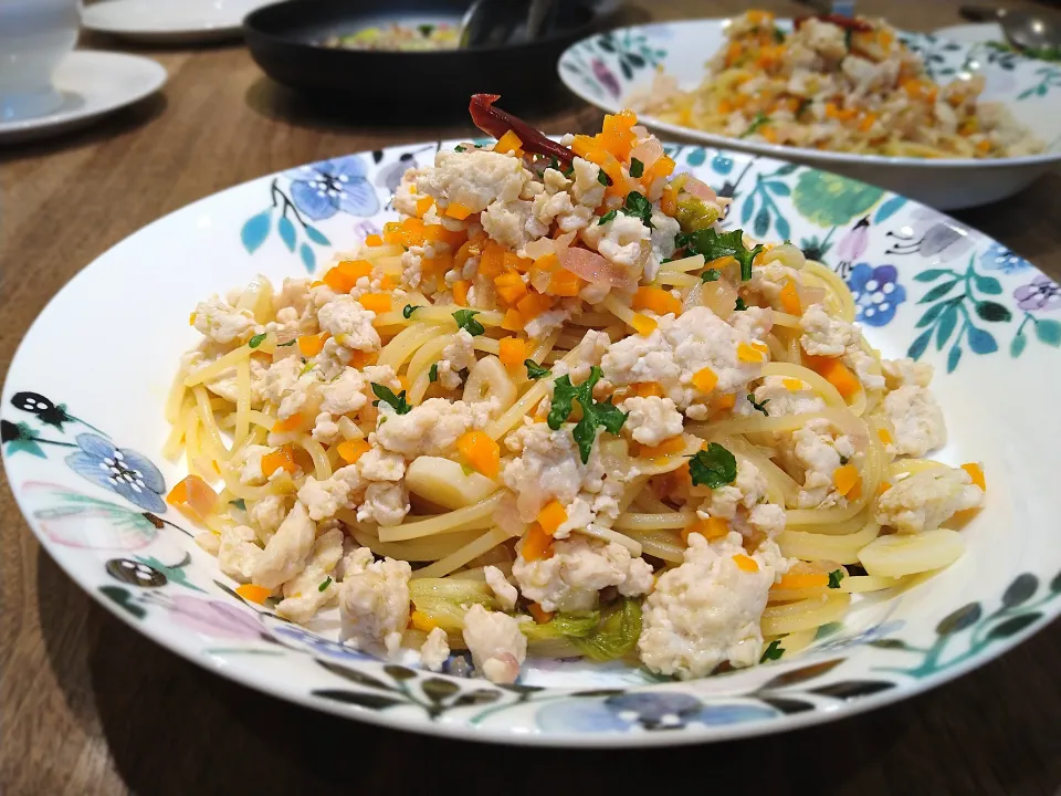 チキンラグーのビネガースパゲティ|古尾谷りかこさん