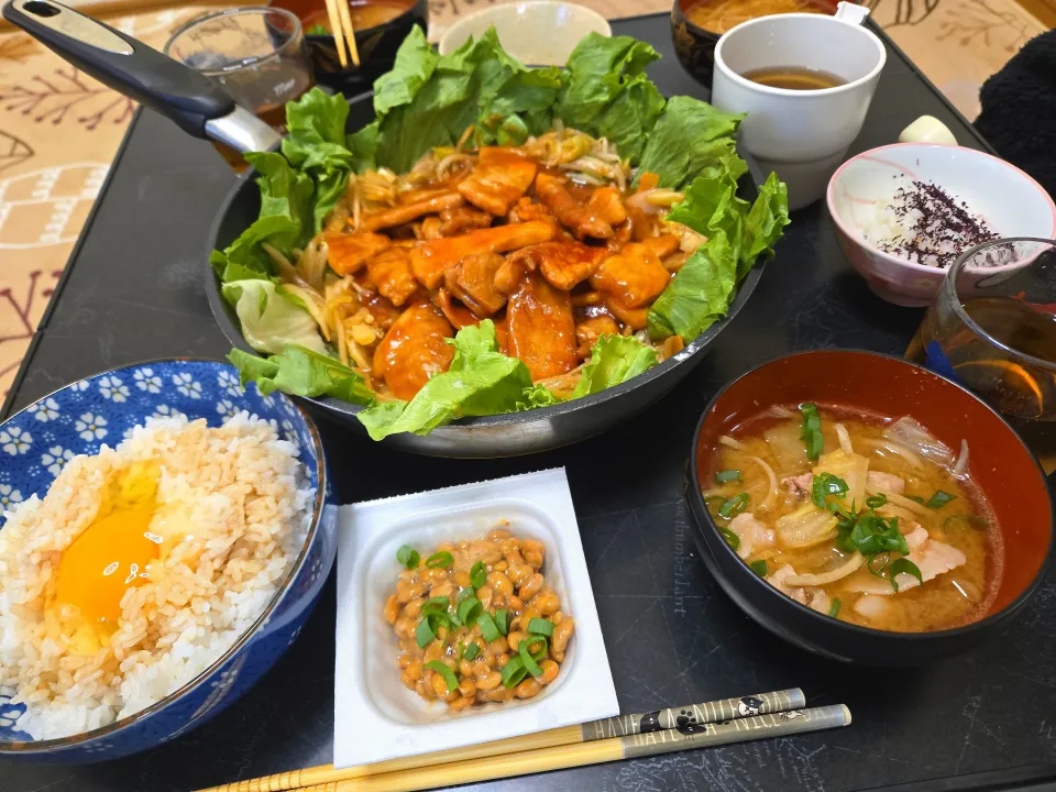 ホークケチャップ・納豆・卵かけご飯・豚汁🌺|chiyukiさん