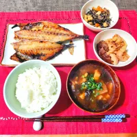 アジの開き定食🐟️|シュビラさん