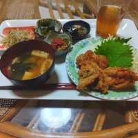 唐揚げ定食です✨|rikako♪。.:＊さん